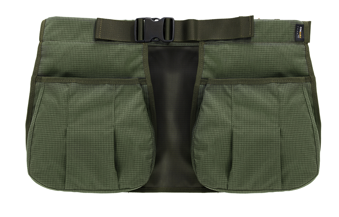 Three-pocket vest